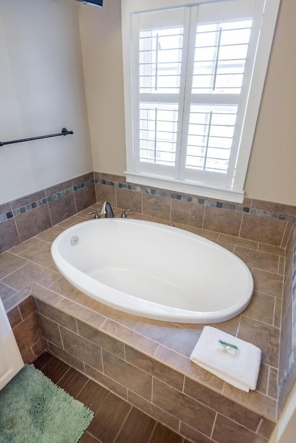 114 W Huron - Sand Castle - Saltwater Pool - Heated Upon Request فولي بيتش المظهر الخارجي الصورة
